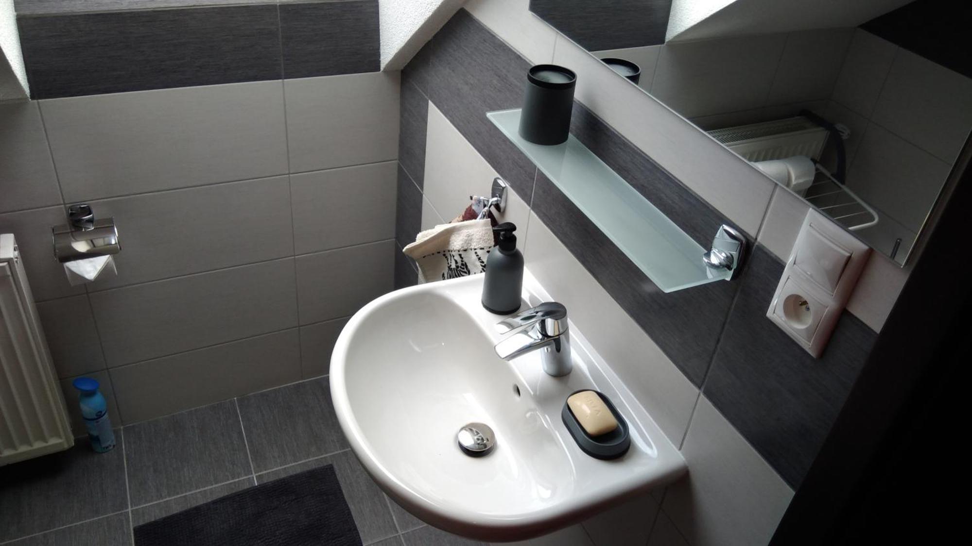 Liptovský Mikuláš Apartman Route 18 מראה חיצוני תמונה